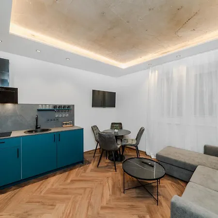 Chamber House דירה *