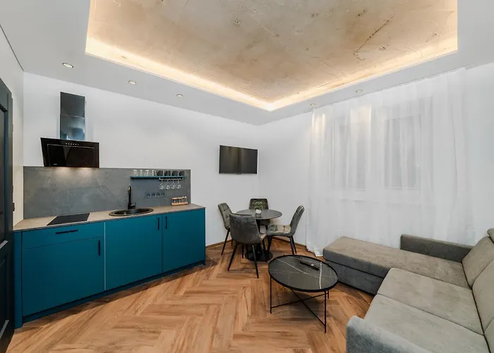 Chamber House דירה *