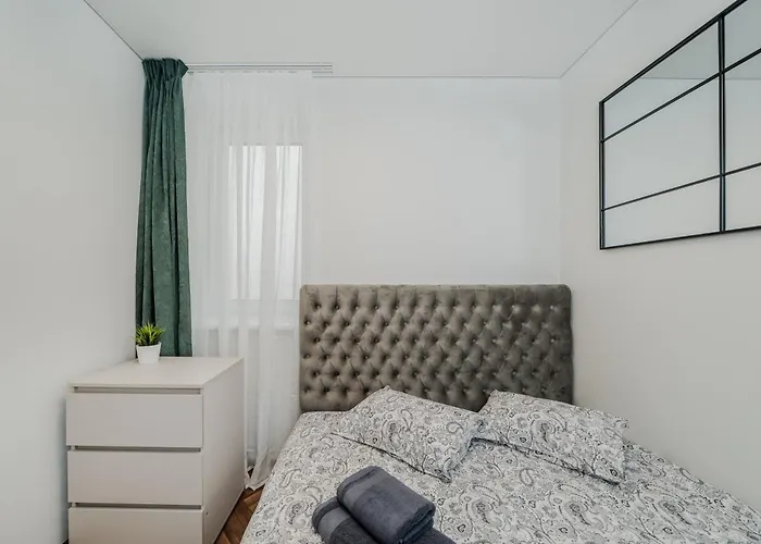 דירה Chamber House *