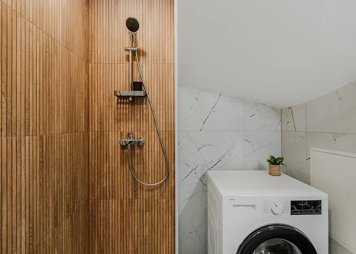 דירה Chamber House