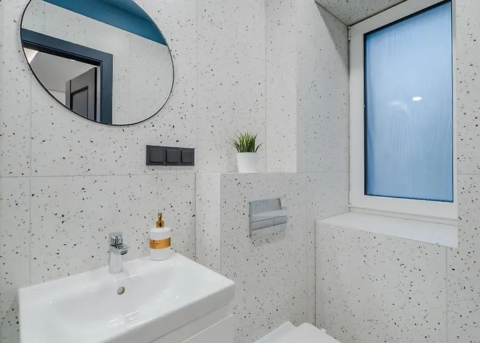 Chamber House דירה *