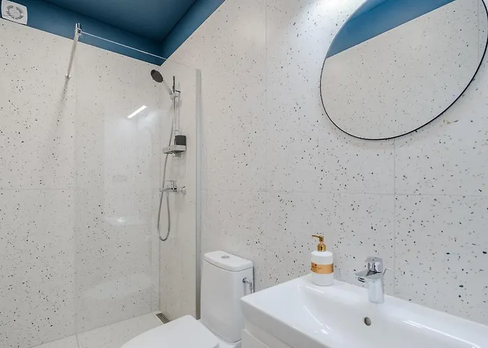 Chamber House דירה